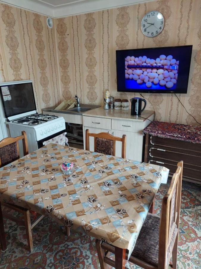 Апартаменти Mazmanyan 181 Ґюмрі Екстер'єр фото